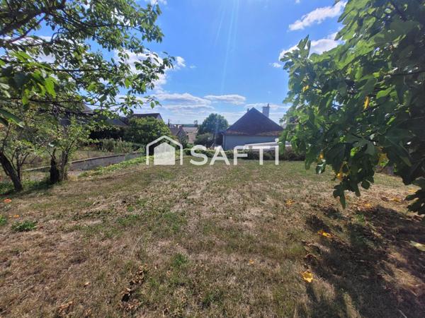 BATISSE Hypercentre 3ch +Cour +Jardin +Dépendances