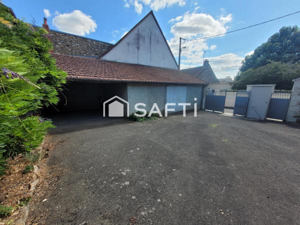 BATISSE Hypercentre 3ch +Cour +Jardin +Dépendances