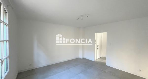 Location Appartement 3 pièces 56.94 m² - Clermont-ferrand 63100