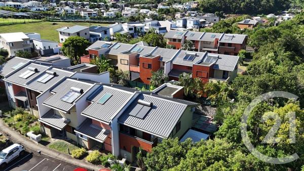 Maison à vendre  4 pièces - 68,37 m2 STE MARIE - 974