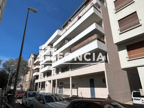 Location Appartement 2 pièces 49.74 m² - 33 RUE DU CAPITAINE CASANOVA Toulon 83000
