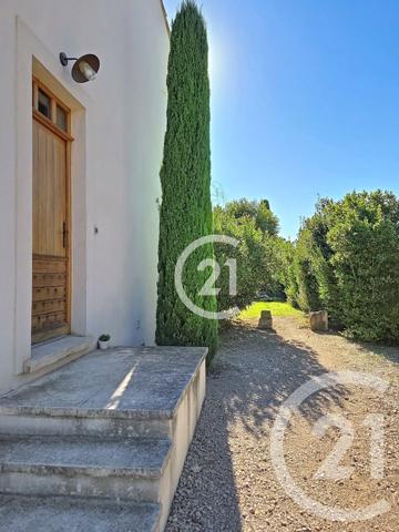 Maison à vendre  5 pièces - 130 m2 ST MARTIN DE CRAU - 13