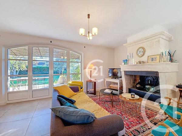 Maison à vendre  5 pièces - 130 m2 ST MARTIN DE CRAU - 13