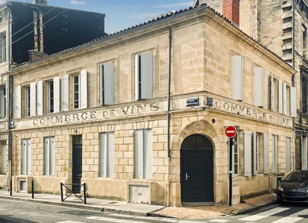BORDEAUX SAINT-SEURIN – Splendide duplex en pierre de 80 m² (88 m² au sol) – 3 chambres / 3 salles d'eau