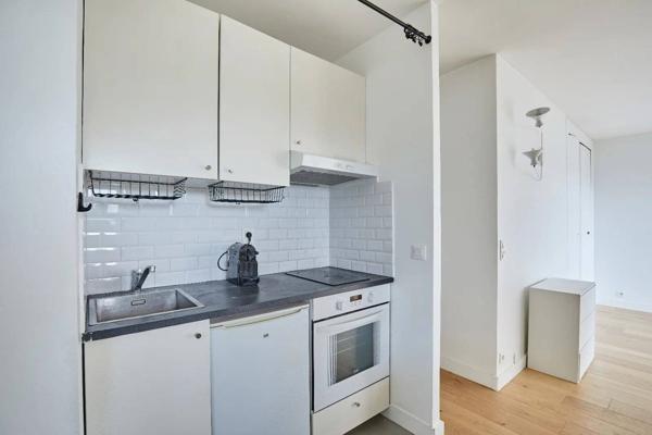 Grand studio - Canal St Martin