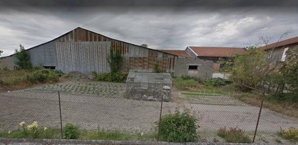 Ferme avec appartement et plusieurs dépendances