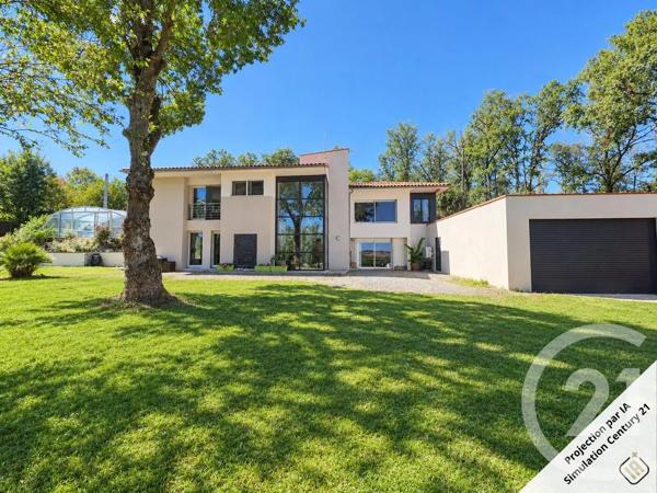 Maison à vendre  6 pièces - 225 m 2   CARBONNE  - 31