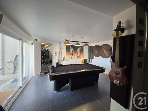 Maison à vendre  6 pièces - 225 m 2   CARBONNE  - 31