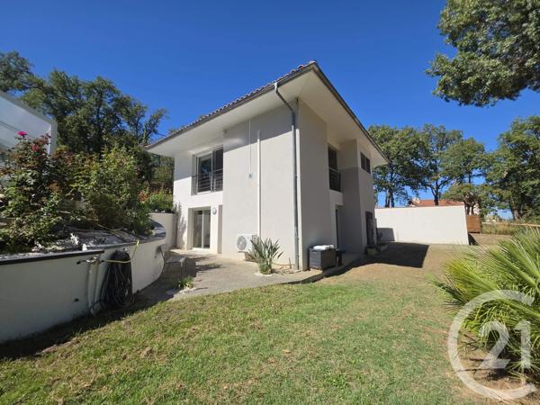 Maison à vendre  6 pièces - 225 m 2   CARBONNE  - 31