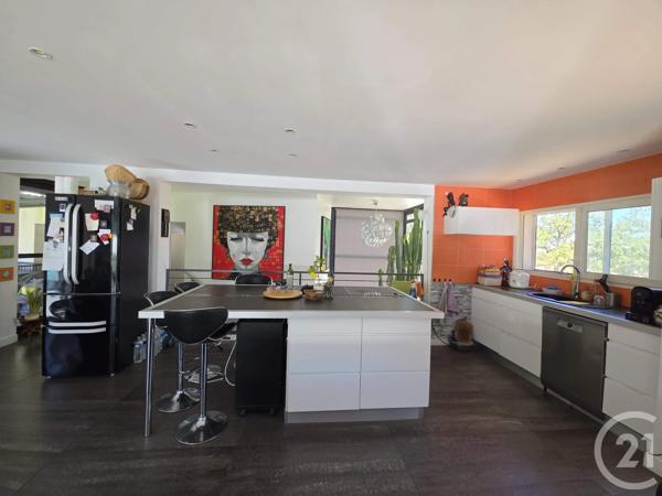 Maison à vendre  6 pièces - 225 m 2   CARBONNE  - 31