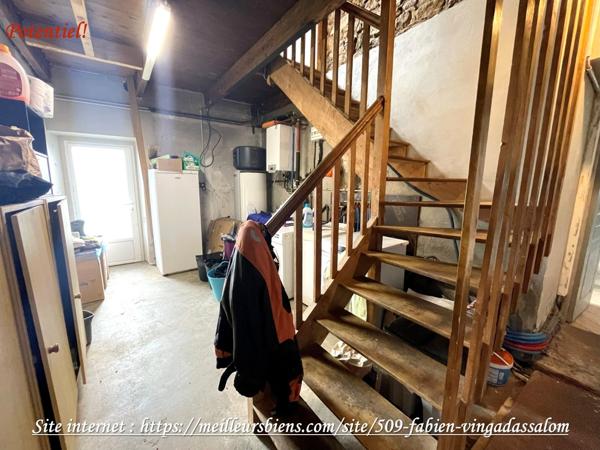 Longere traditionnellle en pierre de taille