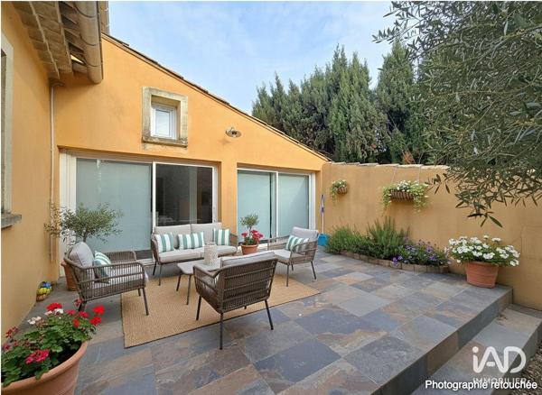 Maison à vendre 6 pièces 225 m² Camaret-sur-Aigues