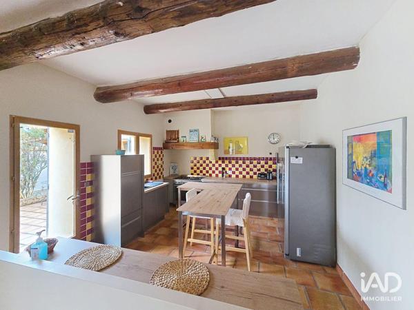 Maison à vendre 6 pièces 225 m² Camaret-sur-Aigues