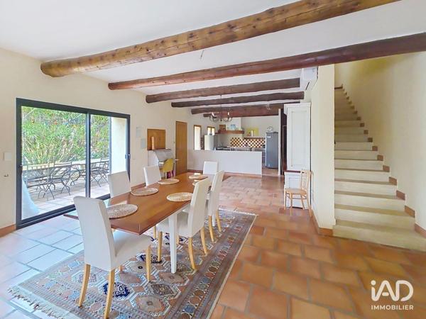 Maison à vendre 6 pièces 225 m² Camaret-sur-Aigues