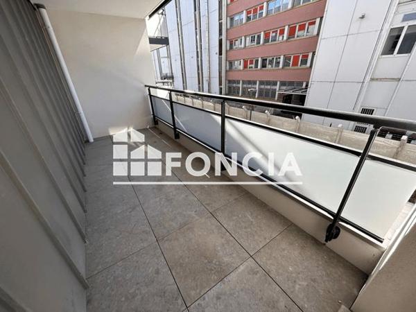 Location Appartement 3 pièces 58.73 m² - RESIDENCE LES RIVES D'EMMA Rouen 76100
