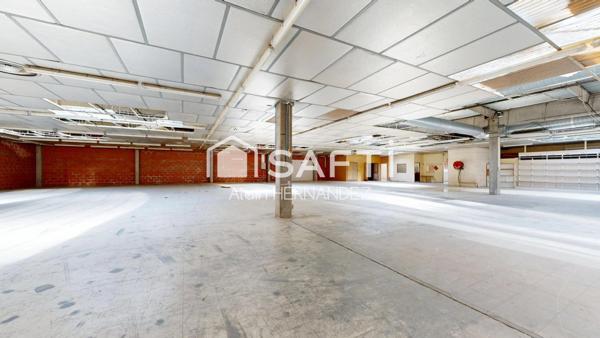 Besoin de volume? 1.121 m2 bureaux intégrés