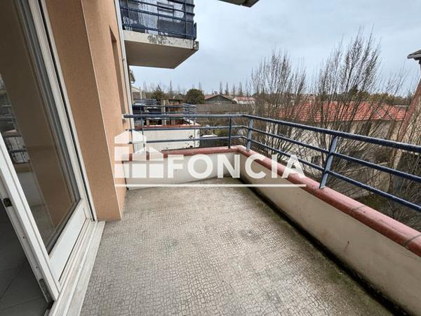 Location Appartement 2 pièces 37.1 m² - 160 RUE MOZART Agen 47000