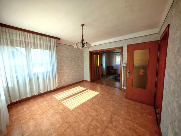 Maison 6 pièces - 4 chambres - sous sol - proximité Gare