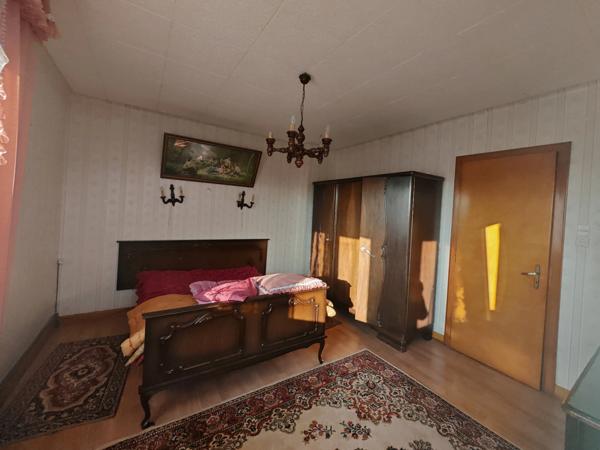 Maison 6 pièces - 4 chambres - sous sol - proximité Gare