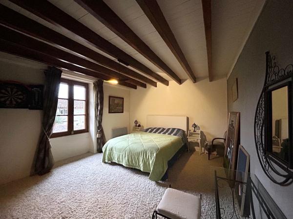 MILL HOUSE - Ancien moulin de 161m2 proche rivière - 3 chambres, terrasse, beau jardin