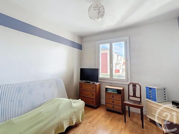 Appartement T3 à vendre  3 pièces - 65,90 m2 ST JEAN DE LA RUELLE - 45