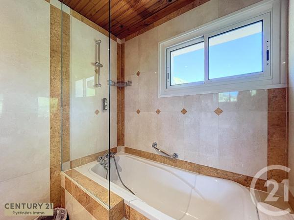 Maison à vendre  27 pièces - 1180 m2 BAGNERES DE LUCHON - 31