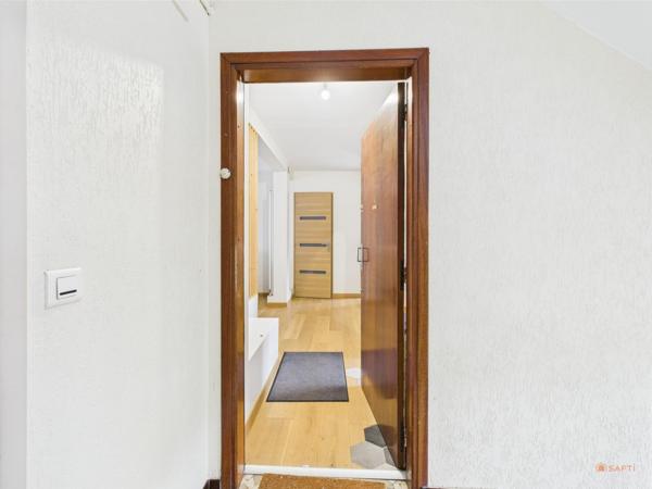 Appartement lumineux 3P, cadre verdoyant bord de Seine