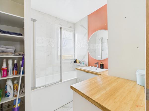 Appartement lumineux 3P, cadre verdoyant bord de Seine