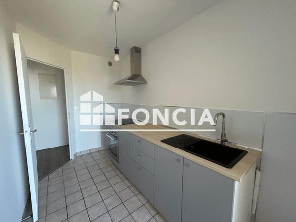 Location Appartement 2 pièces 46.01 m² - 2-8 AV. 1RE ARMEE FRANCAISE RH Chamalieres 63400