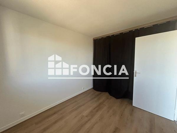 Location Appartement 2 pièces 46.01 m² - 2-8 AV. 1RE ARMEE FRANCAISE RH Chamalieres 63400