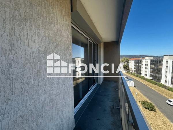 Location Appartement 2 pièces 46.01 m² - 2-8 AV. 1RE ARMEE FRANCAISE RH Chamalieres 63400