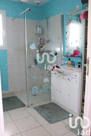 Pavillon 5 pièces de 82 m² à Bais (53160)