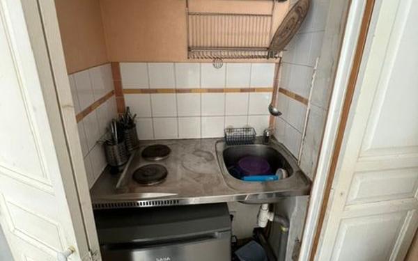 Appartement à vendre    2 pièces • 23 m2 Paris 18