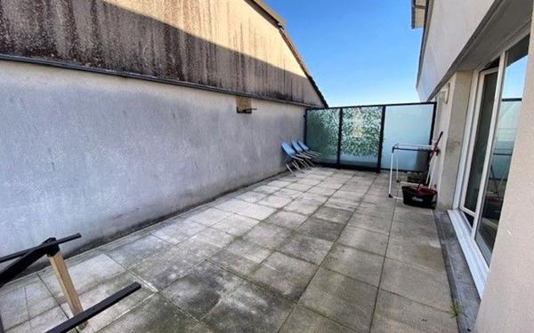 Appartement à vendre    3 pièces • 68,80 m2 Cergy