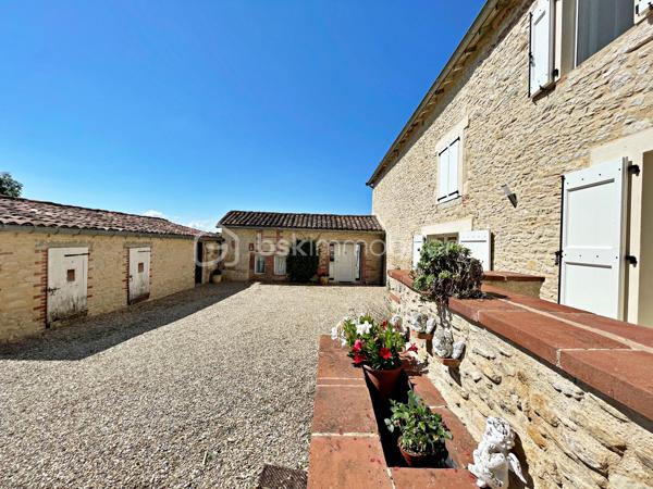 Propriete equestre de 280 m²