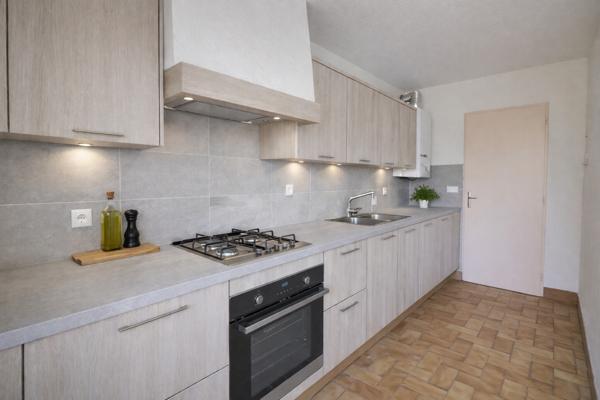 Plan-de-Cuques (13380) À vendre en exclusivité - T4 avec terrasse et garage - Plan-de-cuques