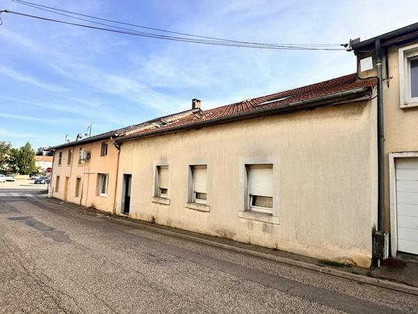 Vente Immeuble 114 m2 à Verny
