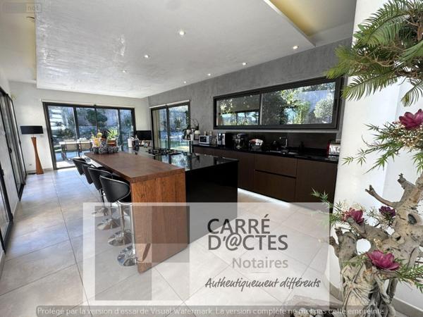 Villa à vendre à Nîmes dans le Gard (30900), ref : 1003 / 696   
Carreau de Lanes