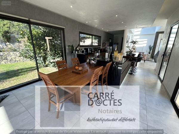 Villa à vendre à Nîmes dans le Gard (30900), ref : 1003 / 696   
Carreau de Lanes