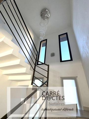 Villa à vendre à Nîmes dans le Gard (30900), ref : 1003 / 696   
Carreau de Lanes