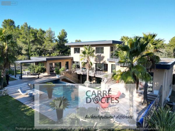 Villa à vendre à Nîmes dans le Gard (30900), ref : 1003 / 696   
Carreau de Lanes