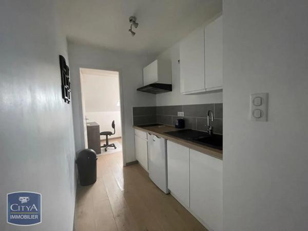 Appartement à louer 2 pièces 19.97m² Périgueux (24000)