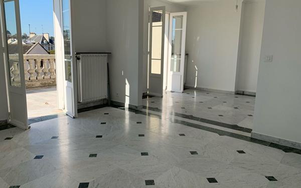 Appartement à louer    2 pièces • 52,23 m2 Versailles