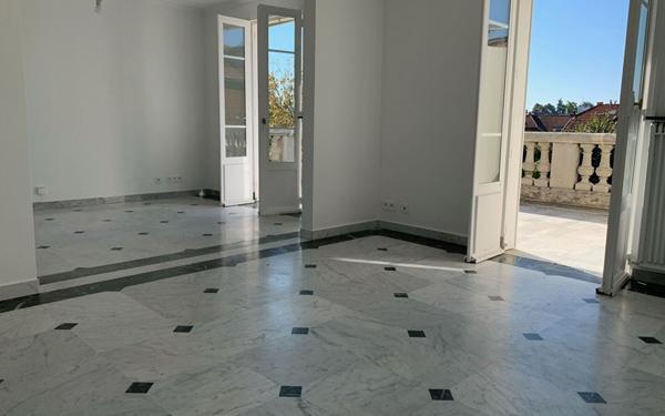 Appartement à louer    2 pièces • 52,23 m2 Versailles