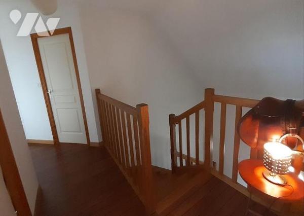 À vendre ? Maison T5 à Noyal-Pontivy ? Maison familiale de 123 m² sur terrain de 682 m².

Déc...