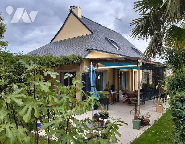 À vendre ? Maison T5 à Noyal-Pontivy ? Maison familiale de 123 m² sur terrain de 682 m².

Déc...