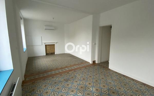 Maison à louer    3 pièces •  Auchel