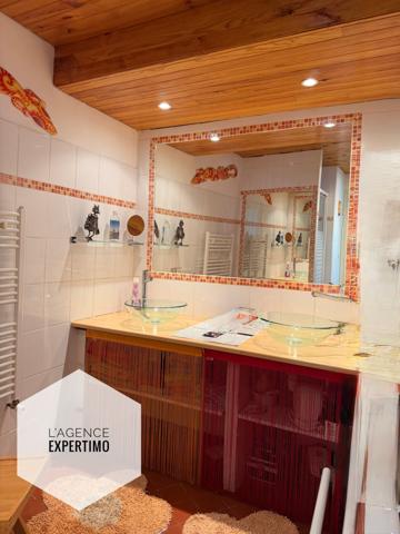 Courthézon (84350) Propriété avec activité de pension animale