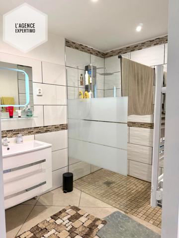 Courthézon (84350) Propriété avec activité de pension animale