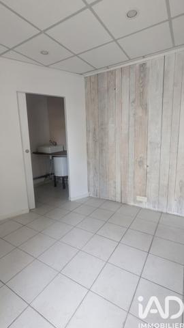 Droit au bail à vendre 27 m² Entraigues-sur-la-Sorgue